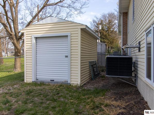 15525 D St, Roca, NE 68430