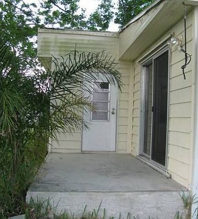 Patio, laundry/storage