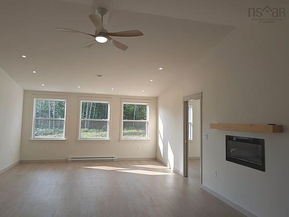 3rd image of 241 Alton Rd