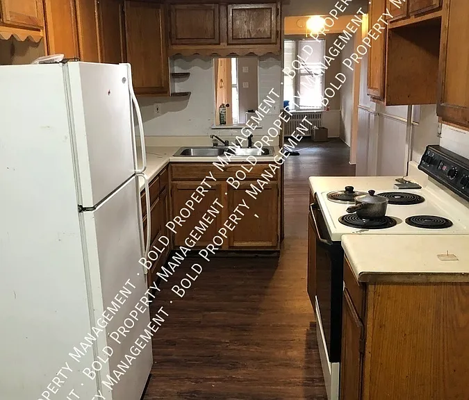 1622 Cotton St — Photo 2