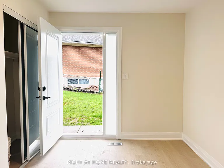 26 Goodview Rd #BASEMENT — Photo 21