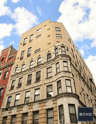 Rented by Bond New York | media 29