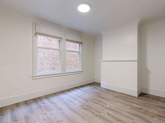 3rd image of 1740 Sacramento St APT 4