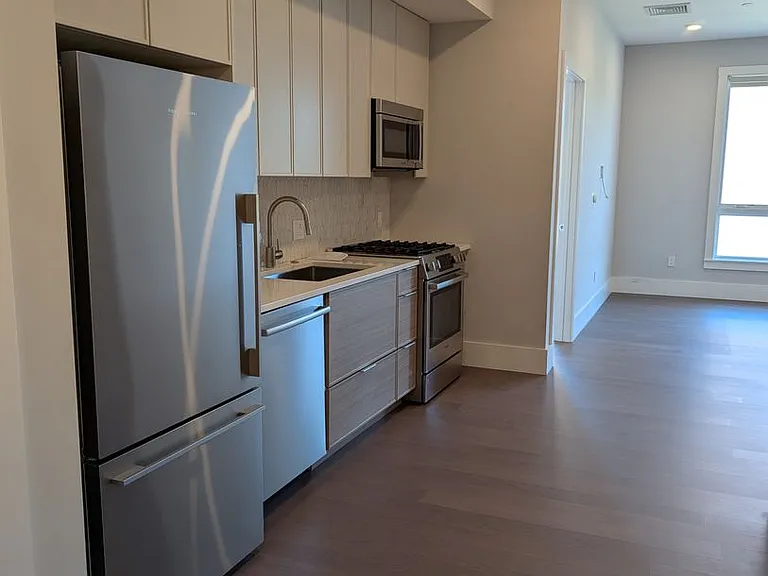 3193 Washington Street — Photo 89