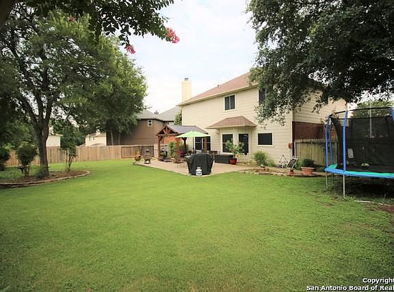 5th image of 4632 Silverton Dr