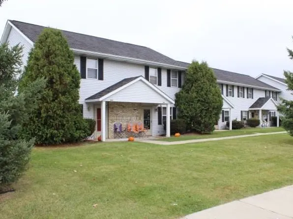 (undisclosed Address), Hartford, WI 53027