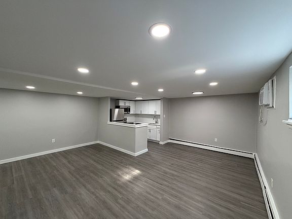3rd image of 5719 Cottage St #B1