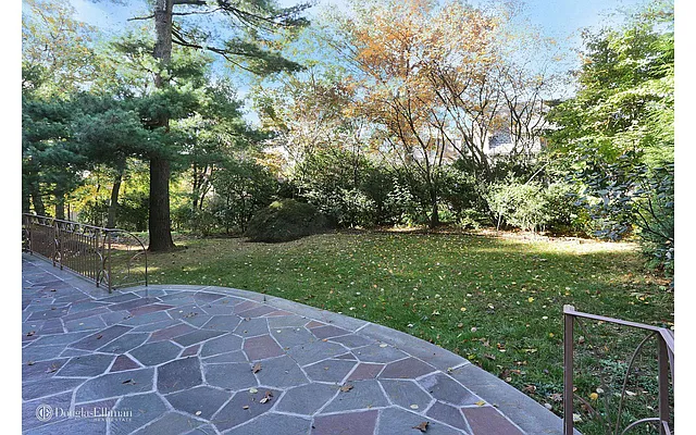 Sold by Douglas Elliman | media 55