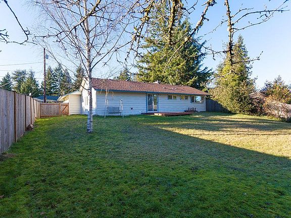3rd image of 22103 53rd Ave W