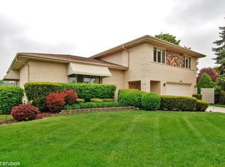 2949 Halifax Ave, Westchester, IL 60154