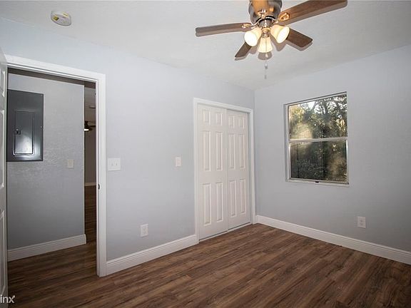 4th image of 17430 Blackwell Ln