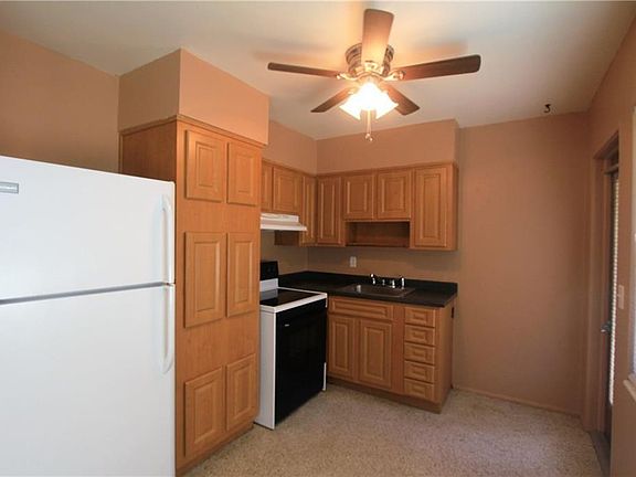 2nd image of 833 73rd Ave N