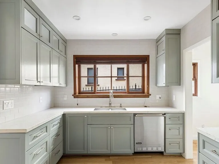 1018 S Stanley Ave — Photo 9