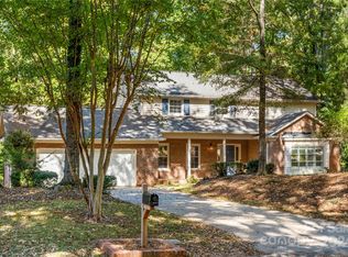 9117 Deerpark Ln, Charlotte, NC 28277