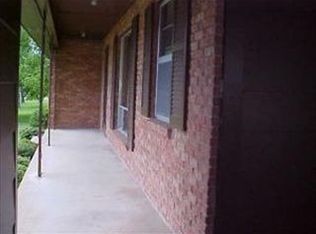 1640 Fairview St, Starkville, MS 39759