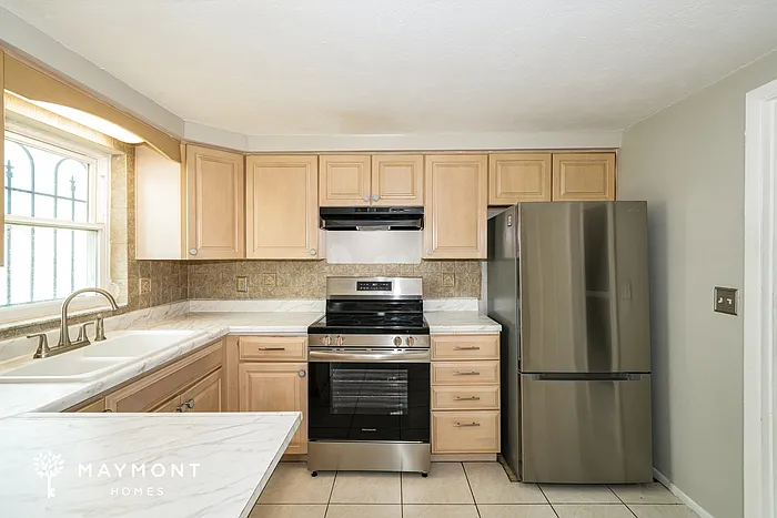 4022 Baden Dr — Photo 8
