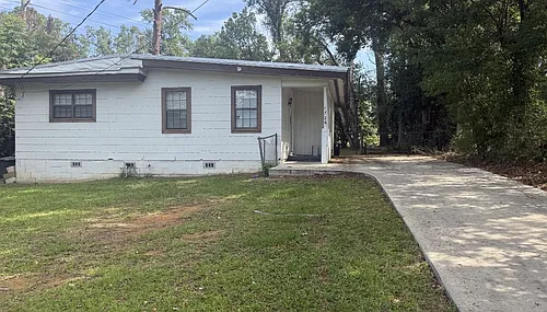 1724 Pepper Dr Photo 1