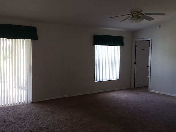 4th image of 2578 Newmark Dr