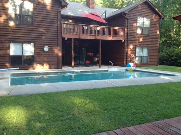 2nd image of 192 Columbine Dr