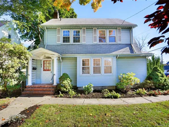 197 Strawberry Hill Ave, Stamford, CT 06902