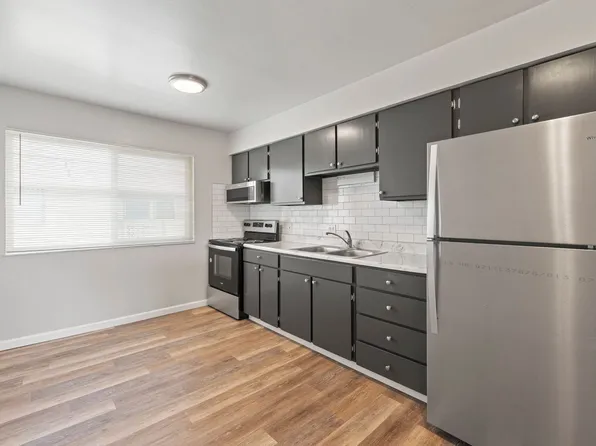 405 Grand Canyon Blvd