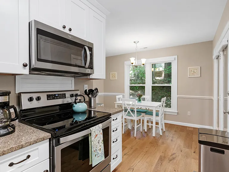 113 Wethersfield Dr — Photo 24