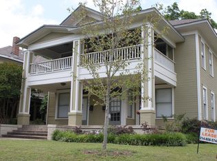 303 S Edgefield Ave, Dallas, TX 75208