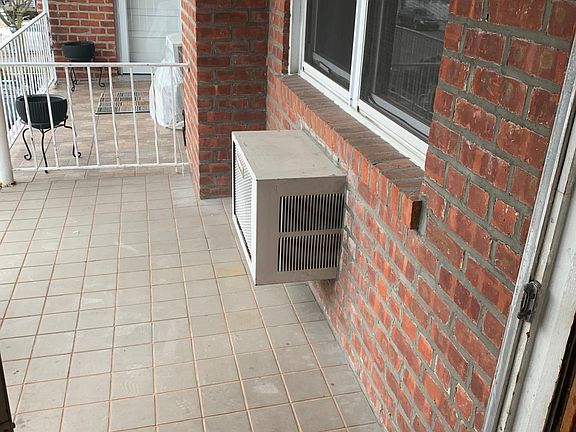 4th image of 3225 Randolph Pl #2