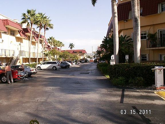 4th image of 6711 N Kendall Dr APT 510