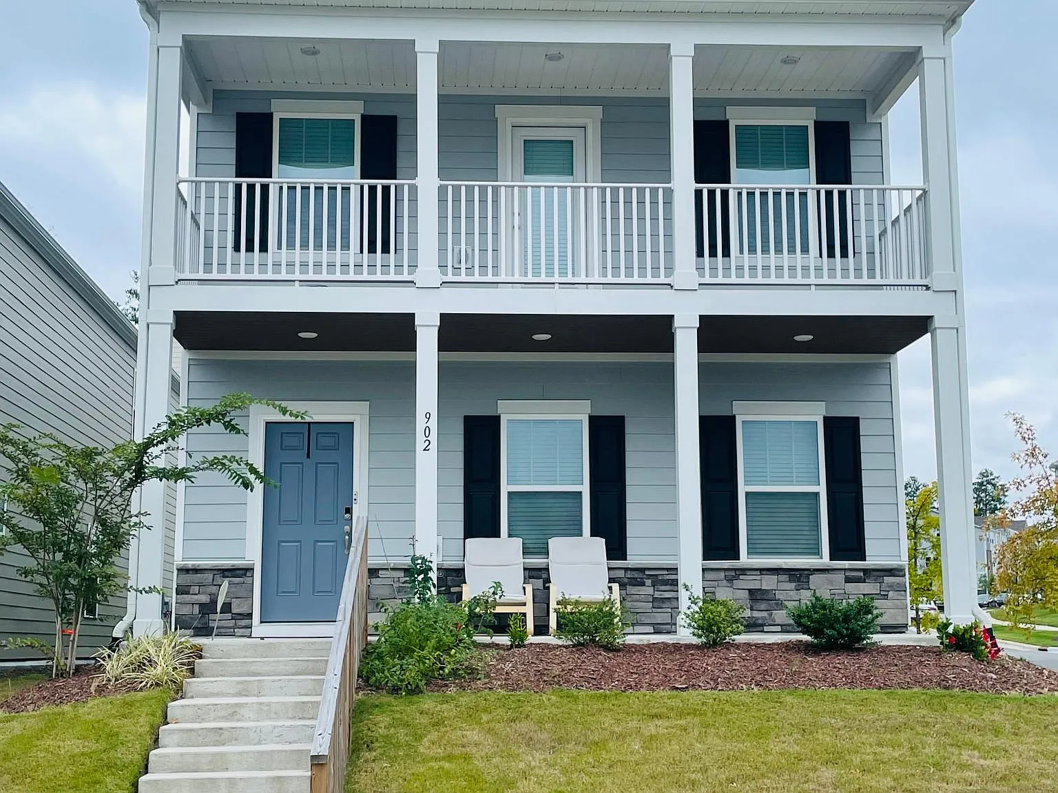 902 Mortar Ln — Photo 1