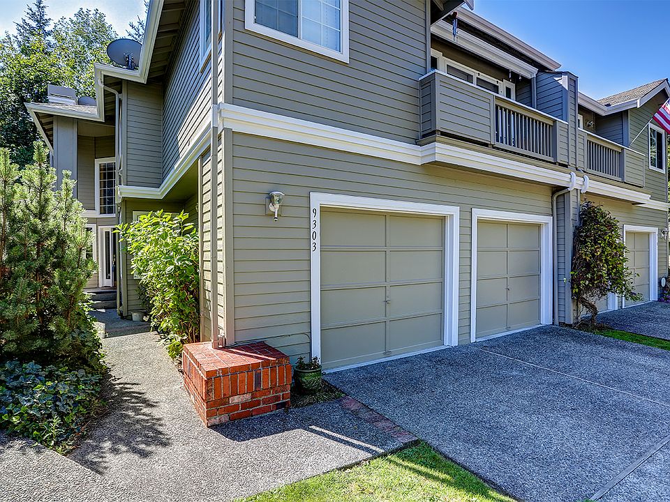 1st image of 9303 NE 128th Ln