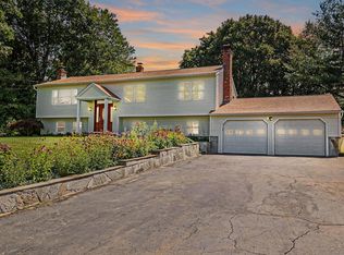 9 Sylvan Dr, Shelton, CT 06484