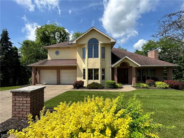 107 Martha Dr, Saint Clairsville, OH 43950