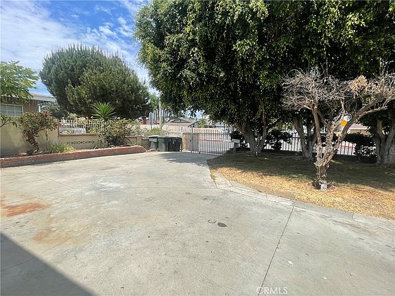 4th image of 12262 Orangewood Ave
