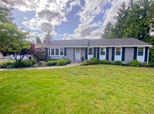 410 Hale St, Suffield, CT 06078