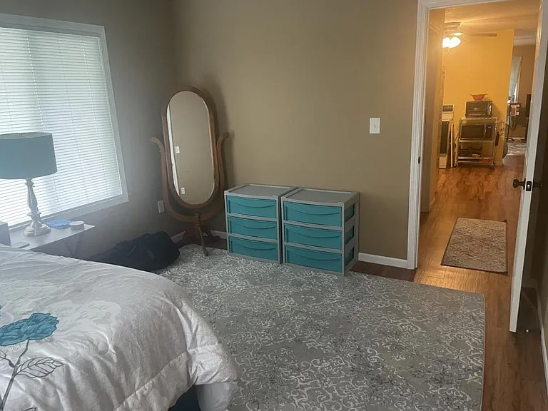 903 Nichols St #B — Photo 8