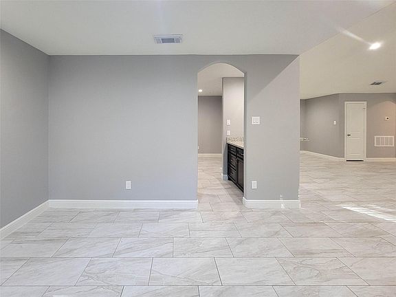 2nd image of 26719 Cypresswood Dr