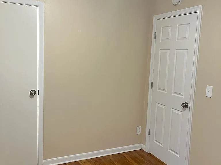 23 Delaware Ave #1 — Photo 6