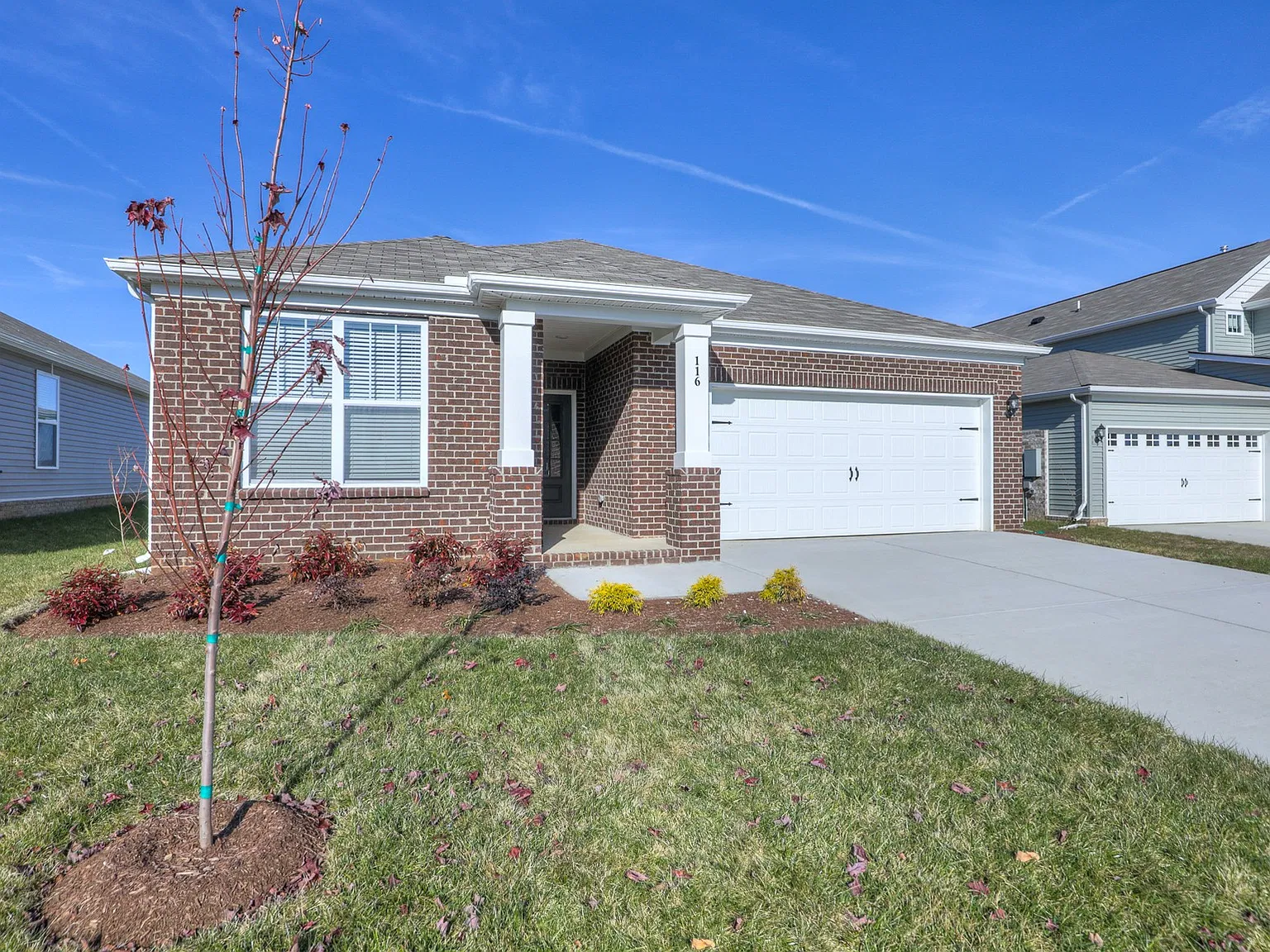 3 bed, 1800 sqft, $2,300 — Photo 2