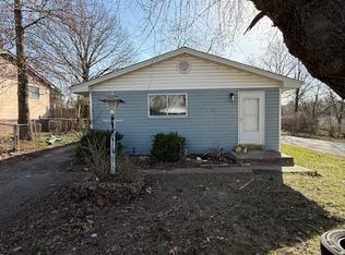 10102 Winkler Dr, Saint Louis, MO