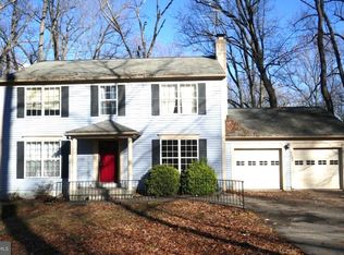 6607 Dandee Ln, Bowie, MD 20720
