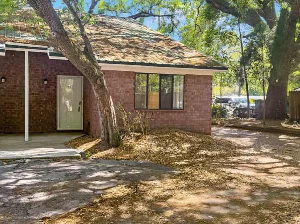 398 Country Club Blvd APT B3, Summerville, SC 29483