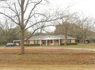 831 Sizemore Hwy, Geneva, AL 36340