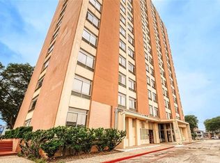7520 Hornwood Dr APT 402, Houston, TX 77036
