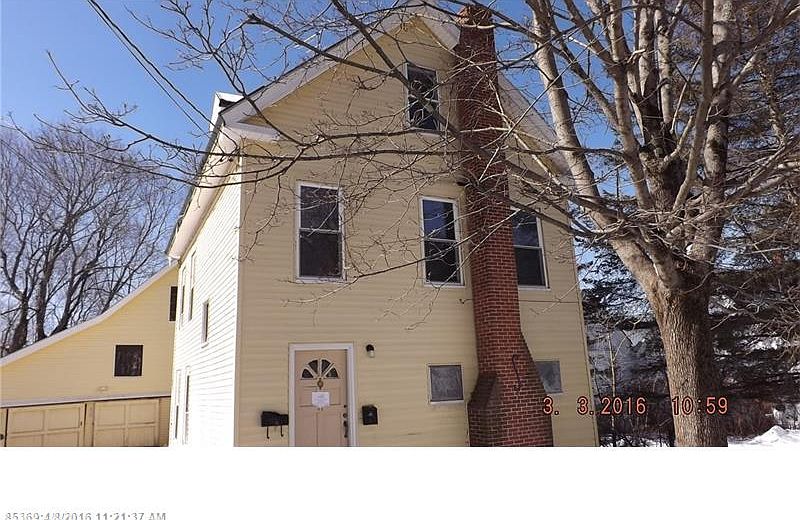 81 Elm St, Mechanic Falls, ME 04256 Zillow