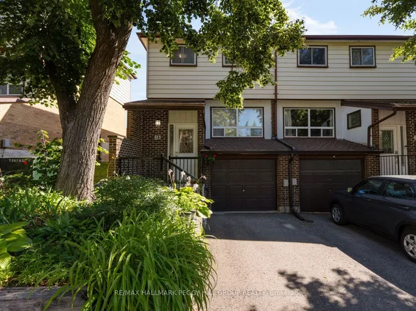 63 Ferris Ln #B1, Barrie, ON L4M 5C4