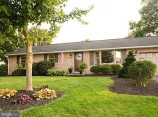 90 Quarry Rd, Leola, PA 17540