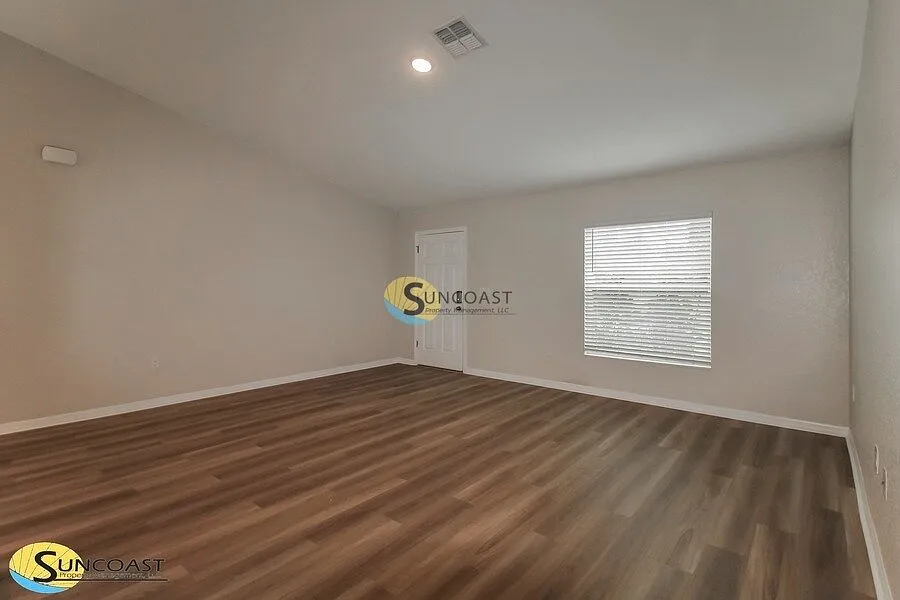 Modern 3BR Ocala Home with Garage — Photo 3