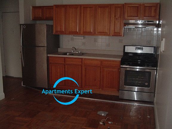 3rd image of 217 W 238th St APT 3