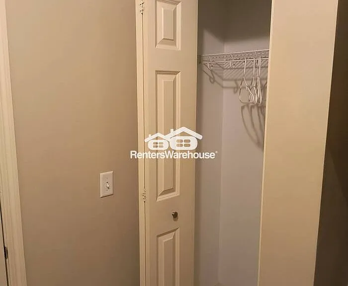 8108 Oakview Cir N — Photo 21